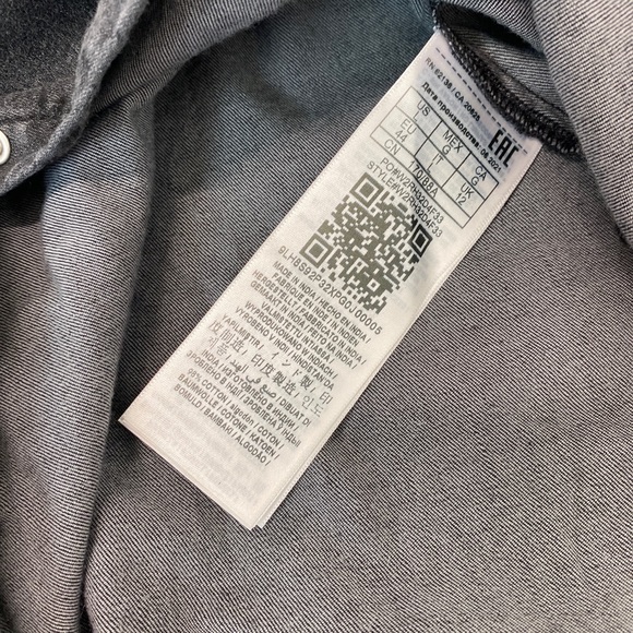 GUESS Collar Chain Chambray snap button shirts black  L - Picture 8 of 9